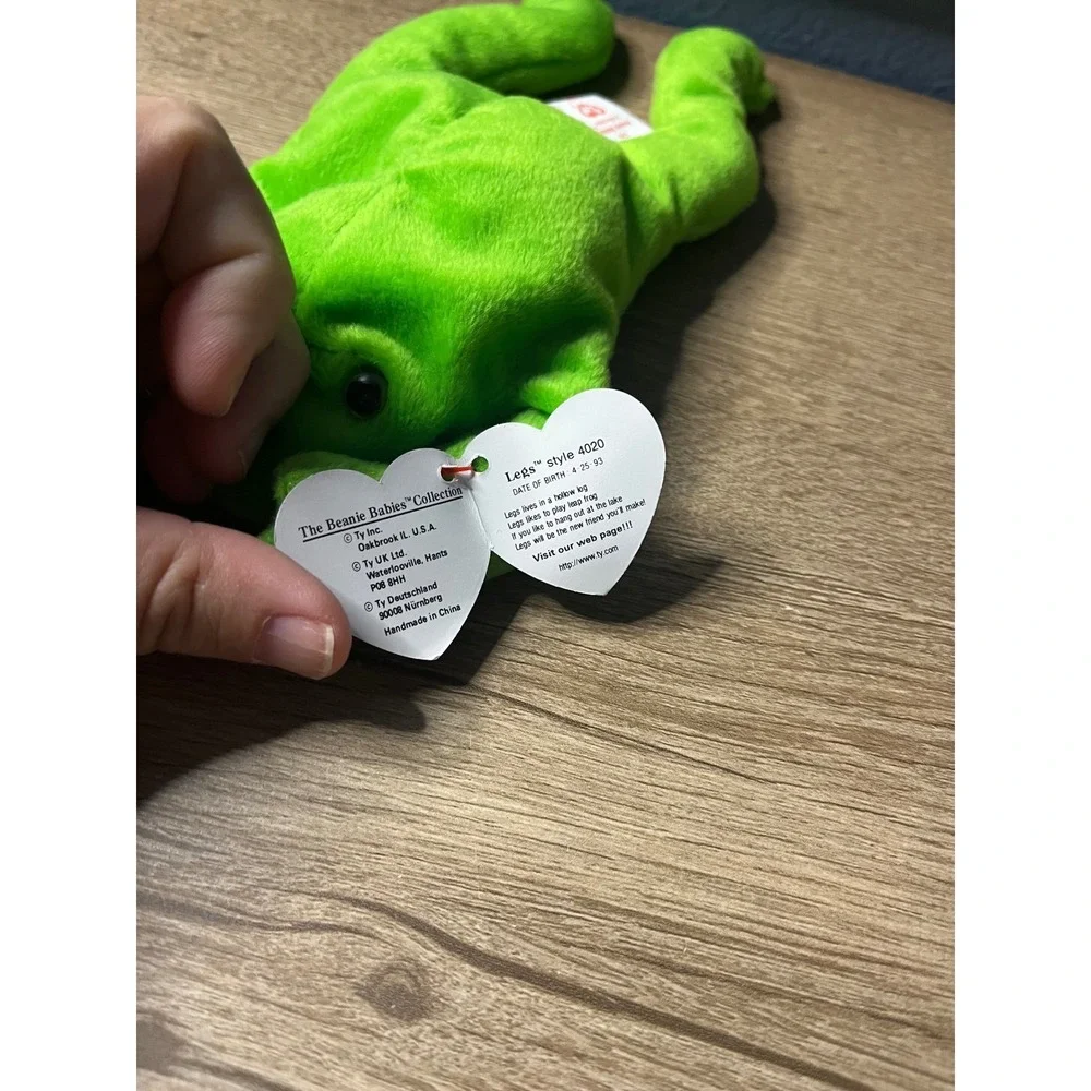 TY Beanie Baby Legs the Frog 4020 Brookfield Zoo Green‎ Plush Toy